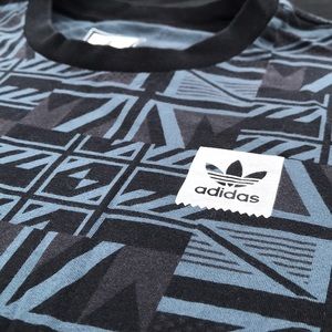 Adidas t-shirt 😈